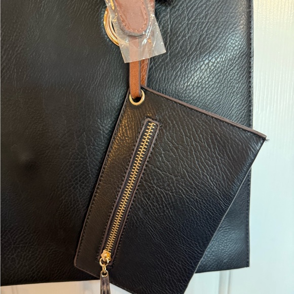 Tabatha Bag Pleather Tote With Many Individual Compartments Black and Brown NWT - Picture 5 of 9